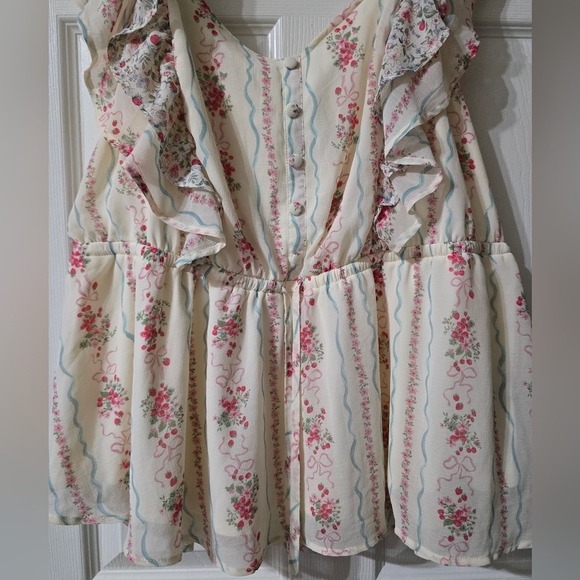 Torrid Ruffle Cinched Floral & Bow Print Cutesy Coquette Blouse, Size 2X, EUC! - Picture 5 of 16